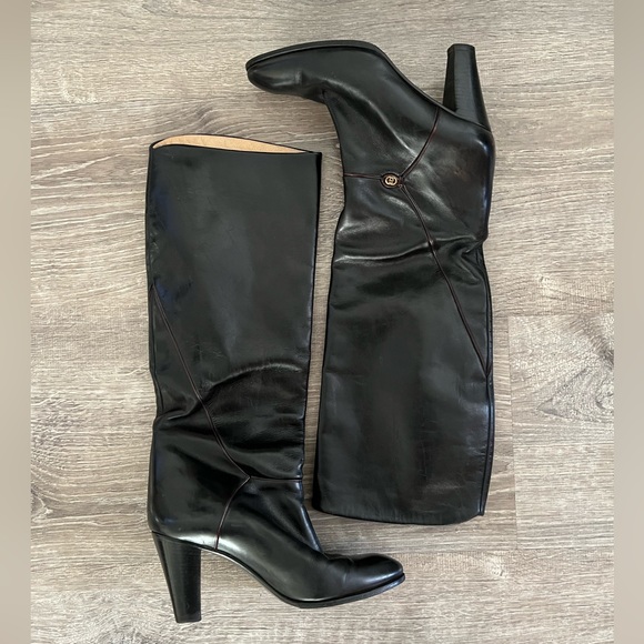 Vintage Gucci knee high  black leather boots - Picture 1 of 15